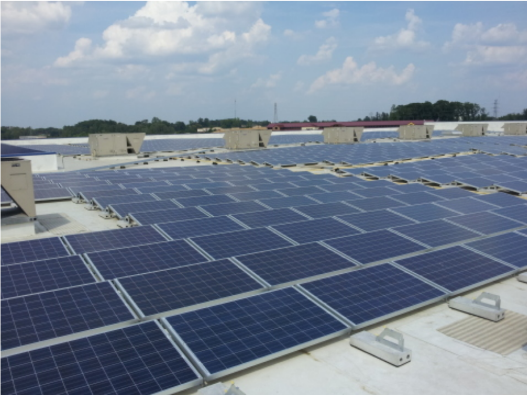 Solar panels atop IKEA in Charlotte (Photo credit: https://www.businesswire.com)